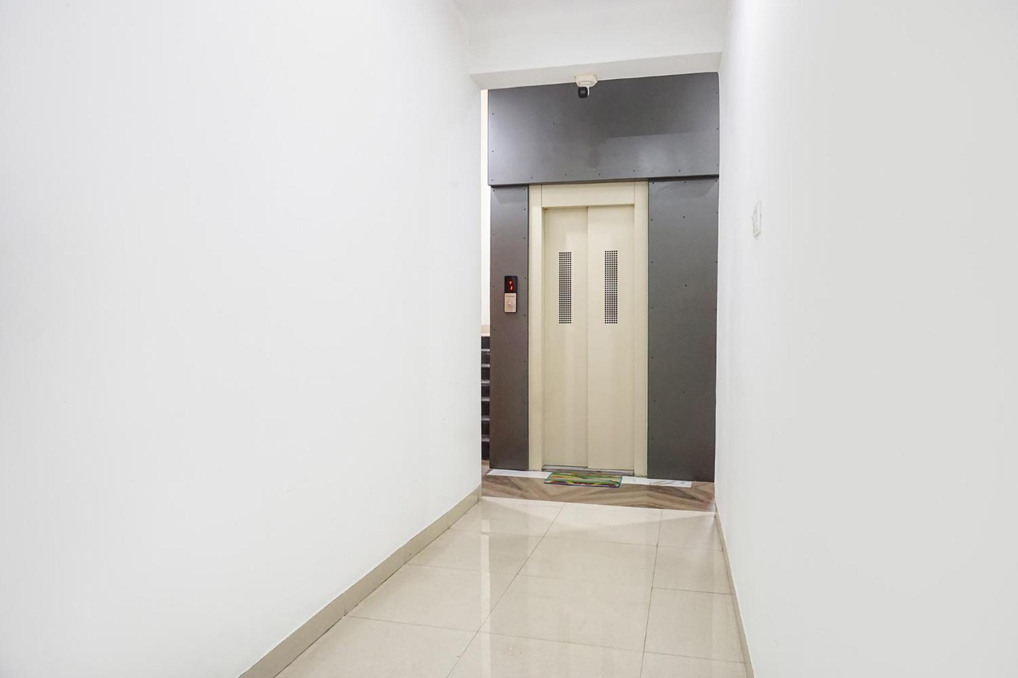 Hotel Fabhotel White House - Eon It Park Pune