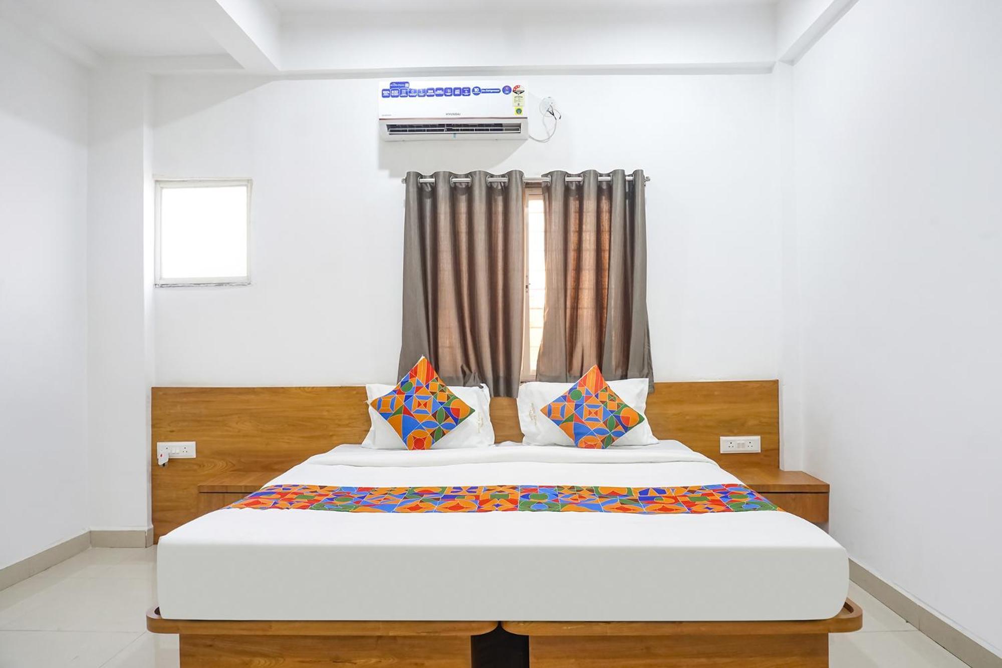 Hotel Fabhotel White House - Eon It Park Pune